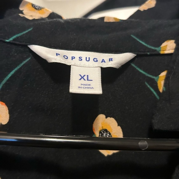 POPSUGAR XL Black Dress with Yellow Floral Pattern Poppies Tie Waist - Picture 3 of 3